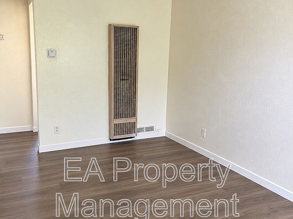 5th image of 2121 Gold Ave SE APT 12