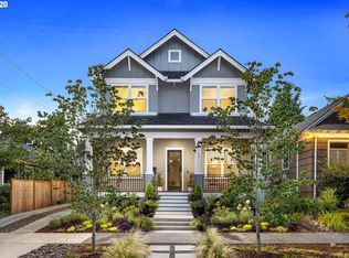 1145 SE Sherrett St, Portland, OR 97202