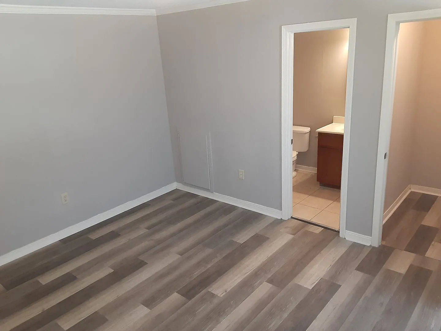 2 Bed/2 Bath — Photo 3
