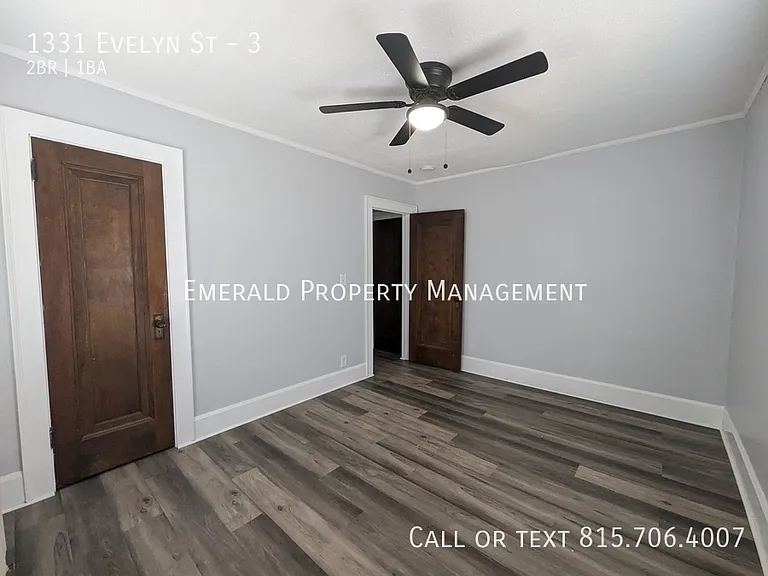 1331 Evelyn St #3 — Photo 11