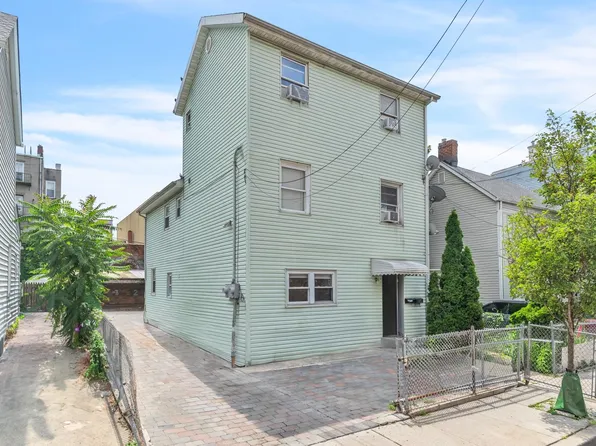4526 Cottage Pl, Union City, NJ 07087