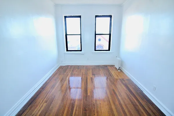 Rented by Realty Nerd | media 30