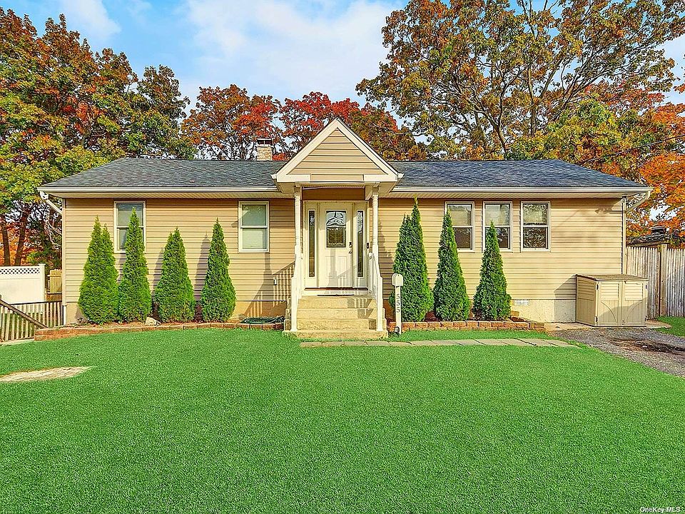 555 Avenue, Islip Terrace, NY 11752 Zillow