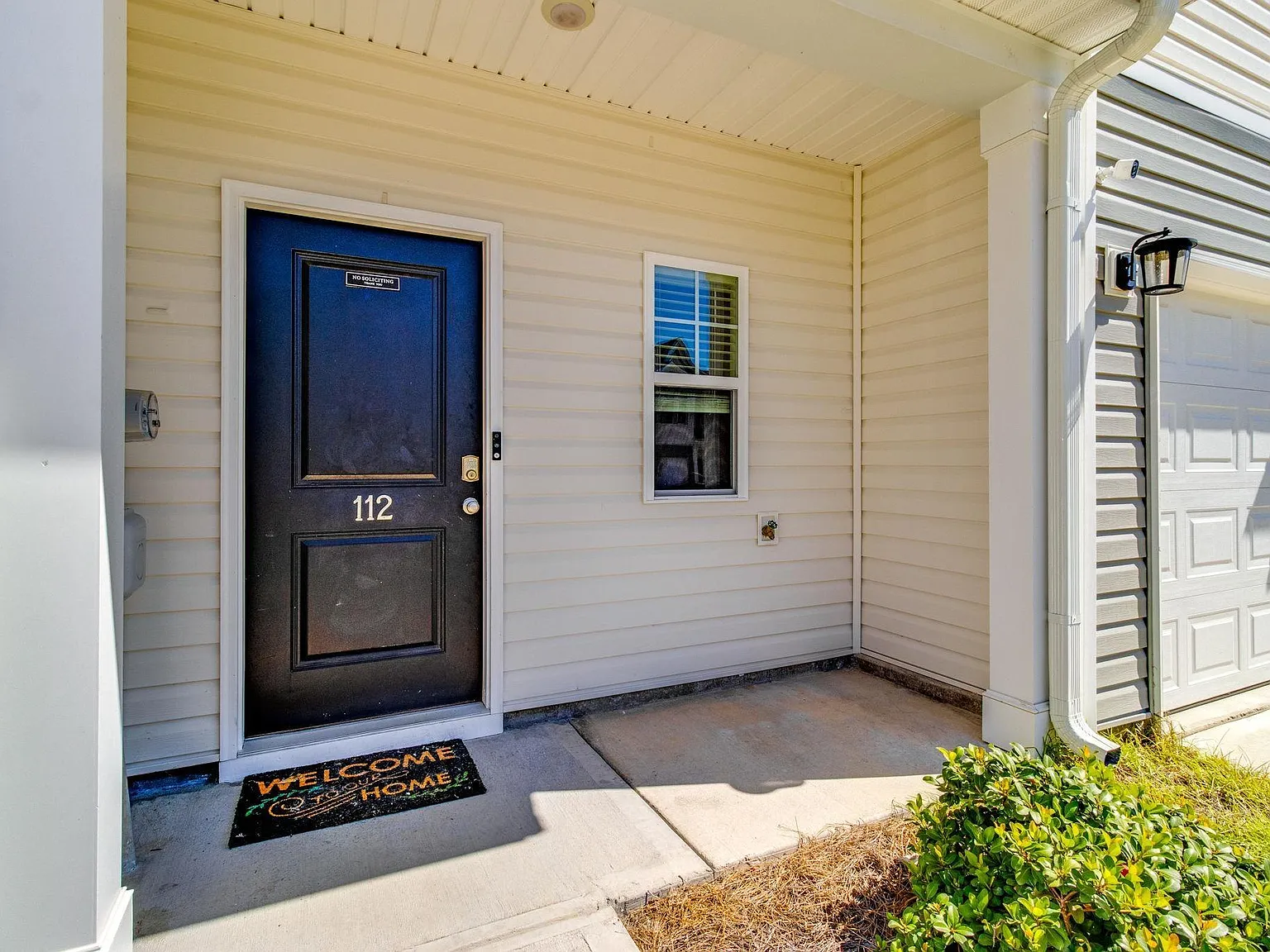 3 bed, 1632 sqft, $2,000 — Photo 4