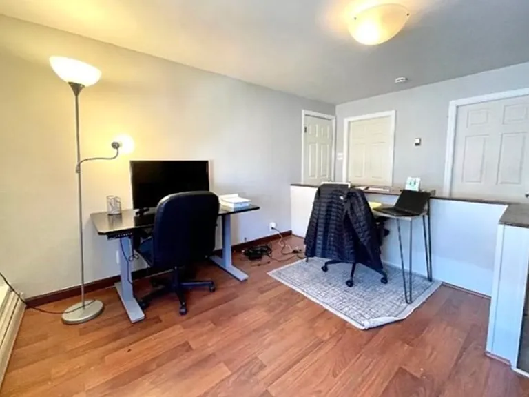 12 Emmet St — Photo 5