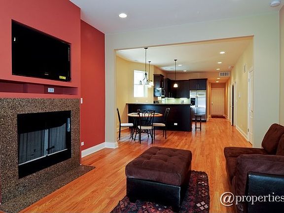 Living Room/Dining Room