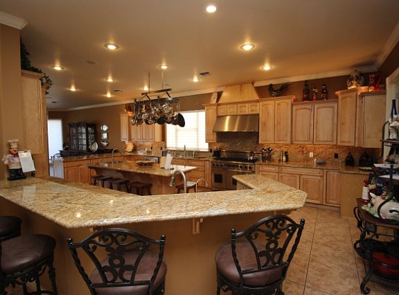 4th image of 10705 S River Terrace Dr