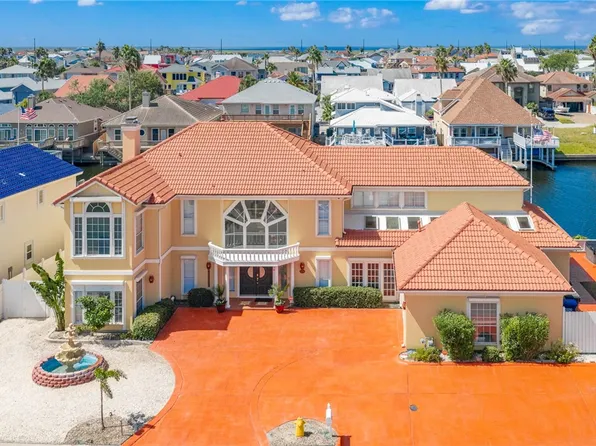 13533 Peseta Ct, Corpus Christi, TX 78418