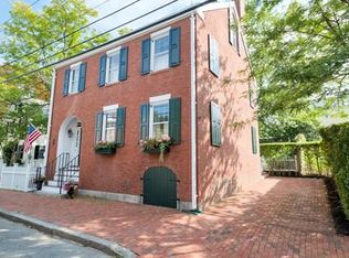 36 Middle St, Newburyport, MA 01950