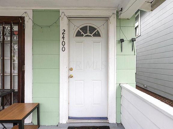 5th image of 2400-2402 Glenmawr Ave