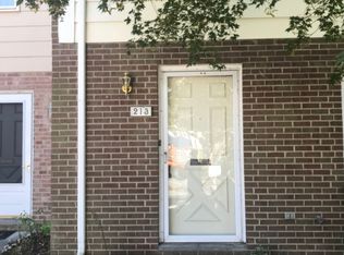 213 Lester Pl, Christiansburg, VA 24073