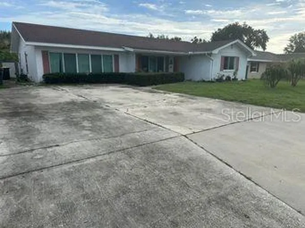 124 SANDBURG LANE, WINTER HAVEN, FL 33884