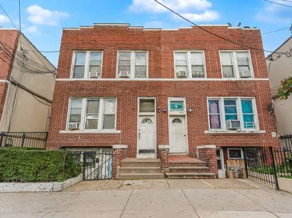 2817 W 20th St, Brooklyn, NY 11224