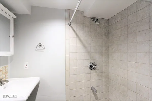 Rented by Citi Habitats | media 20