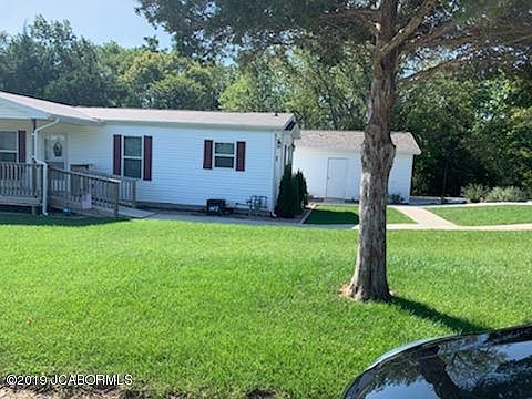 3rd image of 2001 Buschman Ln