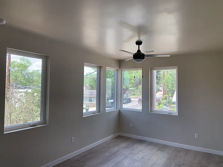 402 E Birch Ave #1 — Photo 7