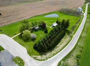 2393 Glenville Rd, Decorah, IA 52101