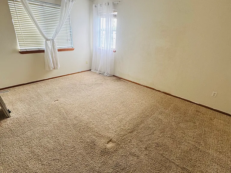 8510 Golden Eye Dr — Photo 26