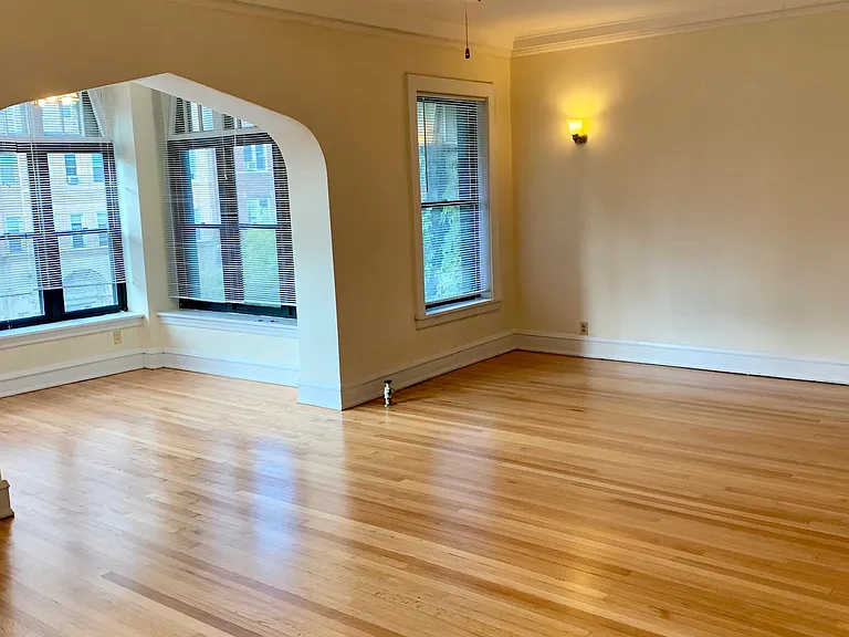 5857 N Kenmore Ave #2 — Photo 8