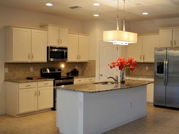5th image of 11616 Warren Oaks Pl