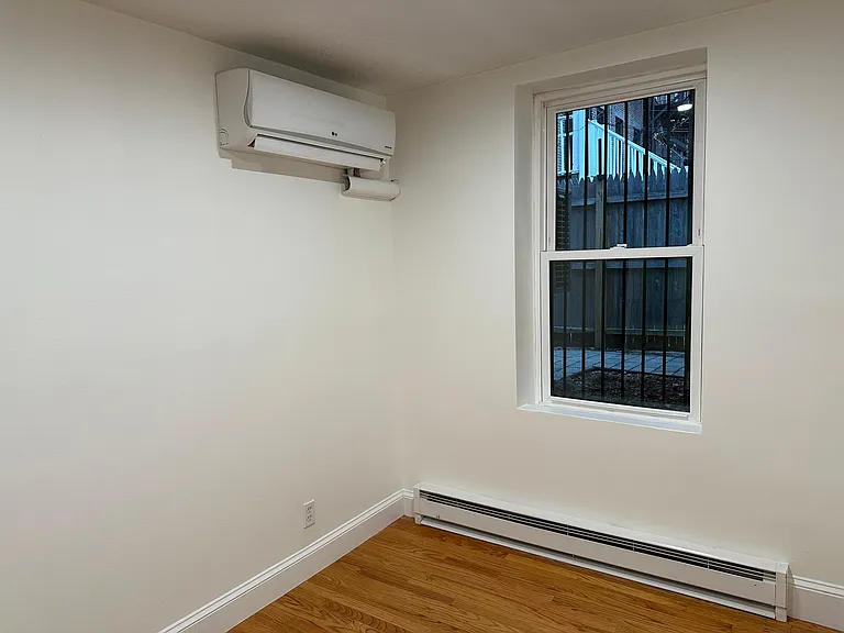 520 Shawmut Ave #1 — Photo 10