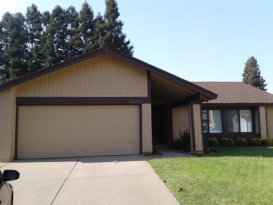 2nd image of 10050 Elk Glen Ct