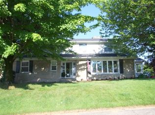 945 Macarthur St, Jasper, IN 47546