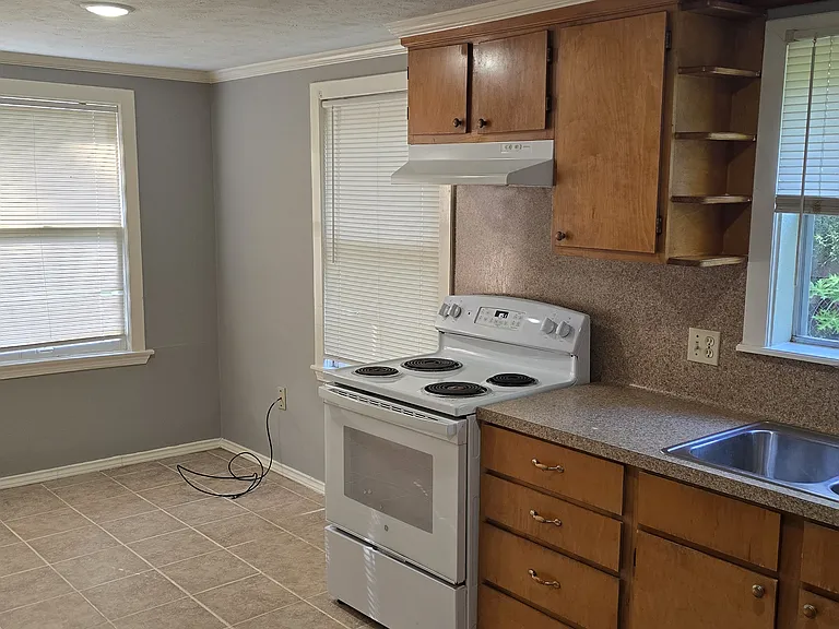 3218 Chaffin St #A — Photo 2