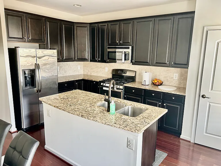 44034 Peirosa Ter — Photo 6