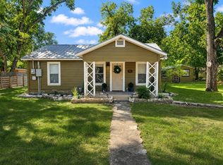 508 N Edison St, Fredericksburg, TX 78624