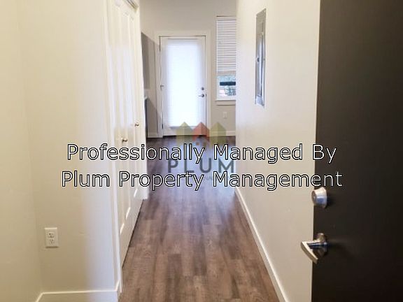 2nd image of 209 Hickory St #101