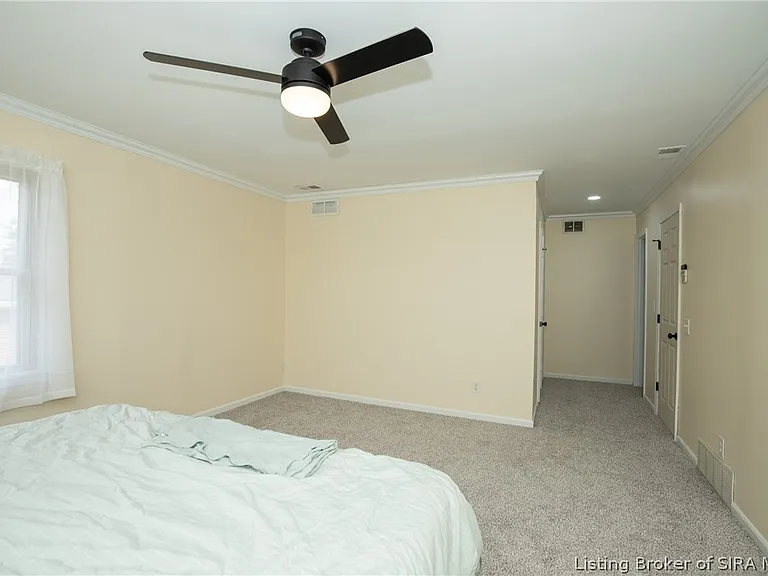 2413 Saint Andrews Rd — Photo 30