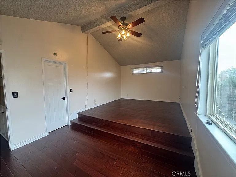 6402 Cantiles Ave — Photo 16