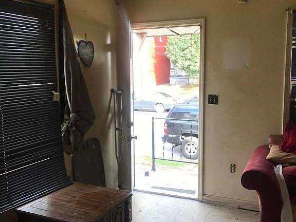 4th image of 536 S 20th St