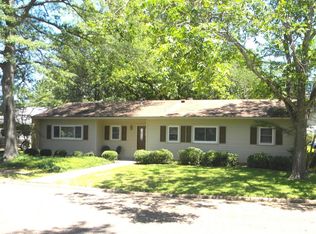 121 Seery St, West Point, MS 39773