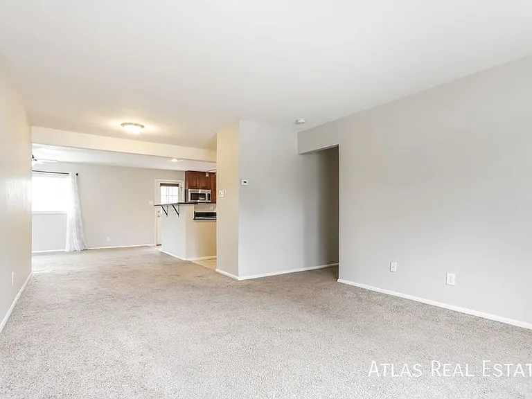 2920 S Glencoe St — Photo 6