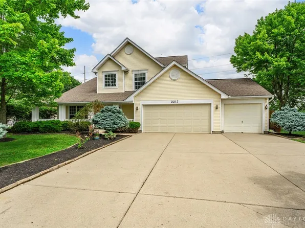 2213 Cybelle Ct, Miamisburg, OH 45342