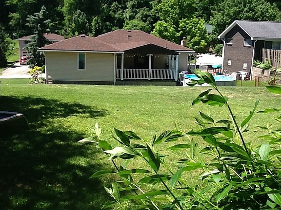 4th image of 13921 Marven Dr