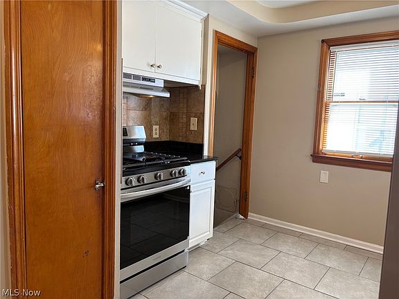 3rd image of 5116 Erwin St