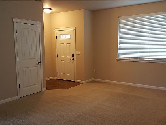 4th image of 15417 91st Ave SE