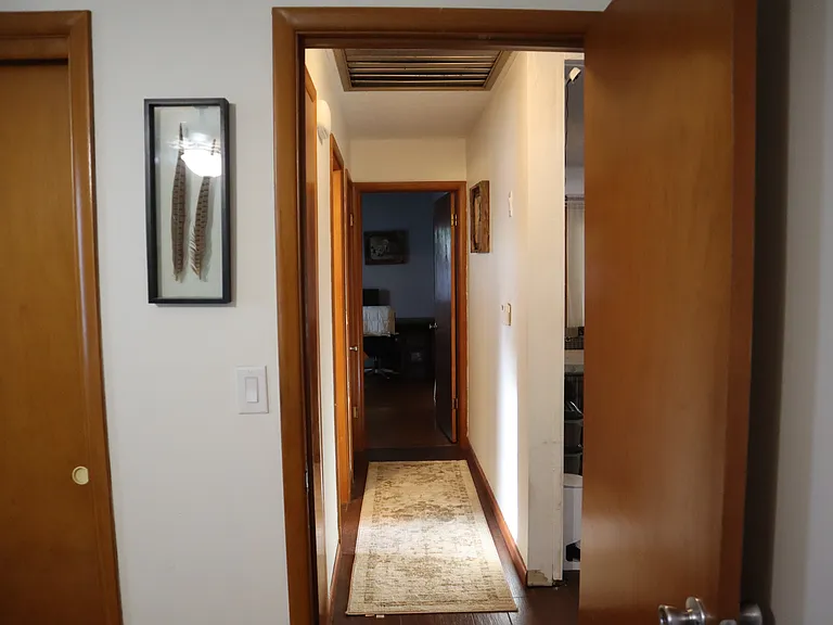 721 E Loren St — Photo 10