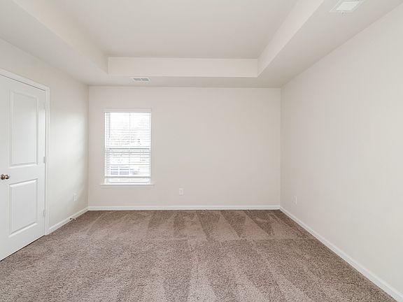 5th image of 448 Red Poll Way