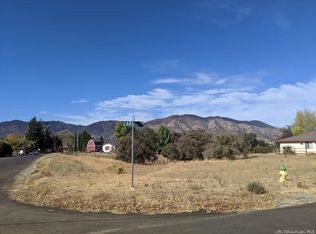 22641 Lake Dr, Tehachapi, CA 93561