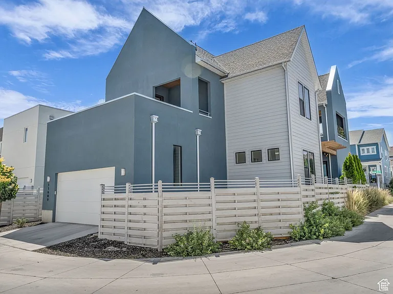11609 S Dorian Dr — Photo 4
