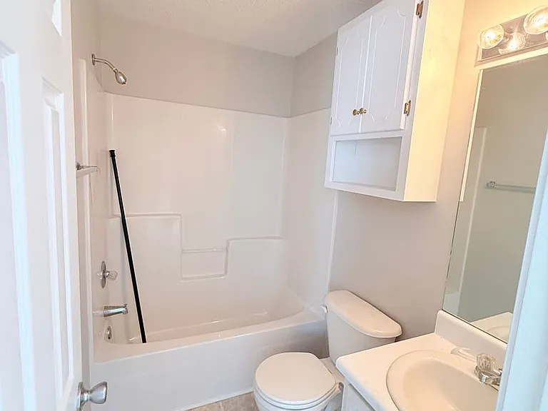 114 Baldwin Dr — Photo 15
