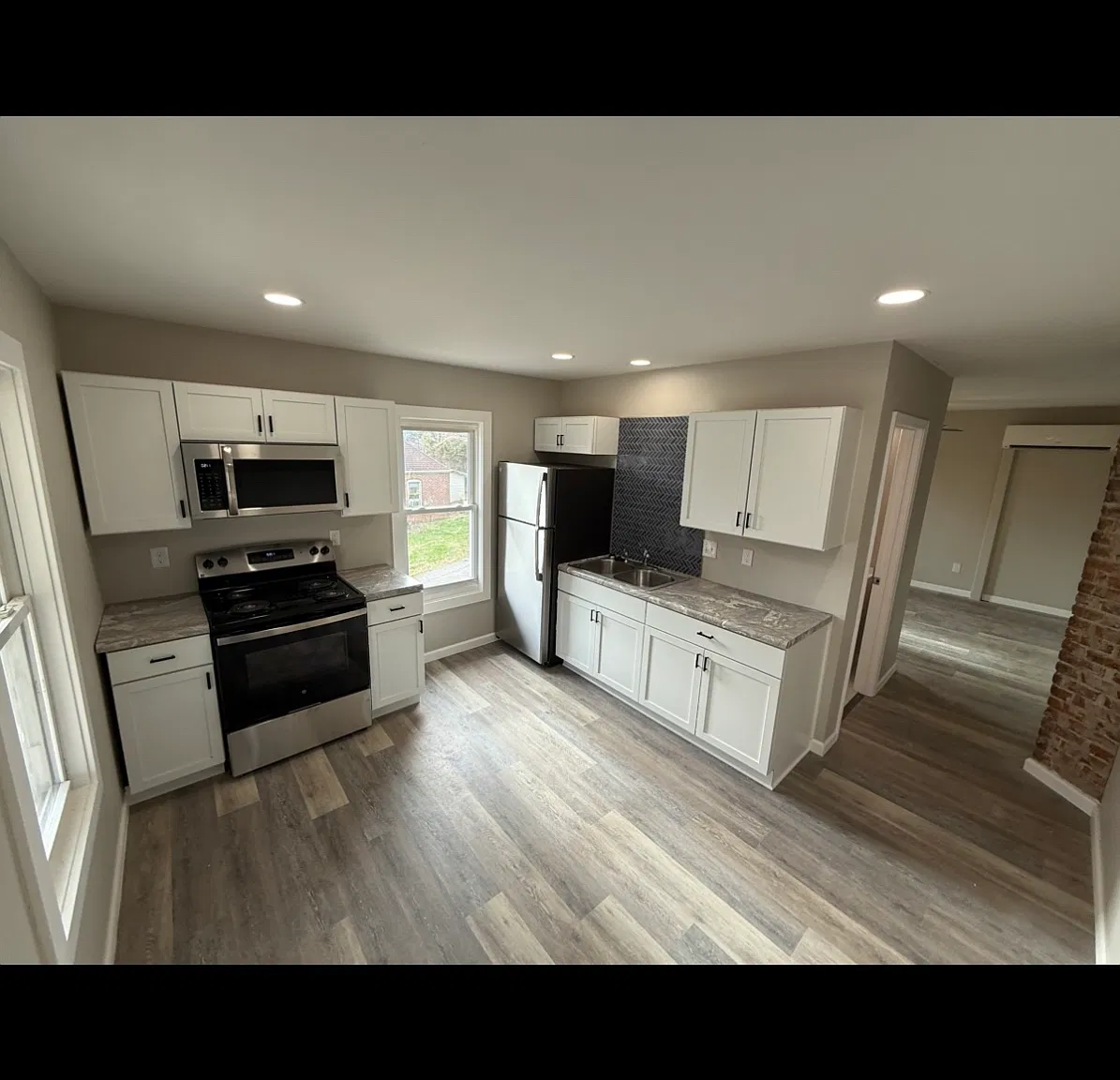 Studio, 500 sqft, $875 — Photo 1