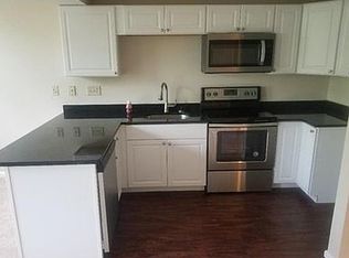 280 Village St APT J2, Medway, MA 02053