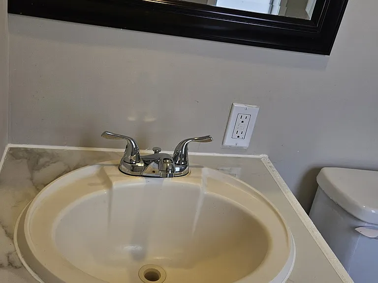 610 E Branch Dr — Photo 26