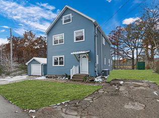 2107 Haegele Ave, Twin Lakes, WI 53181