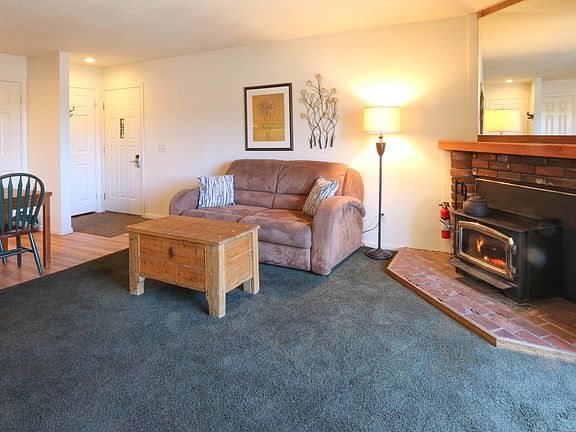 3rd image of 167 Meadow Ln #65